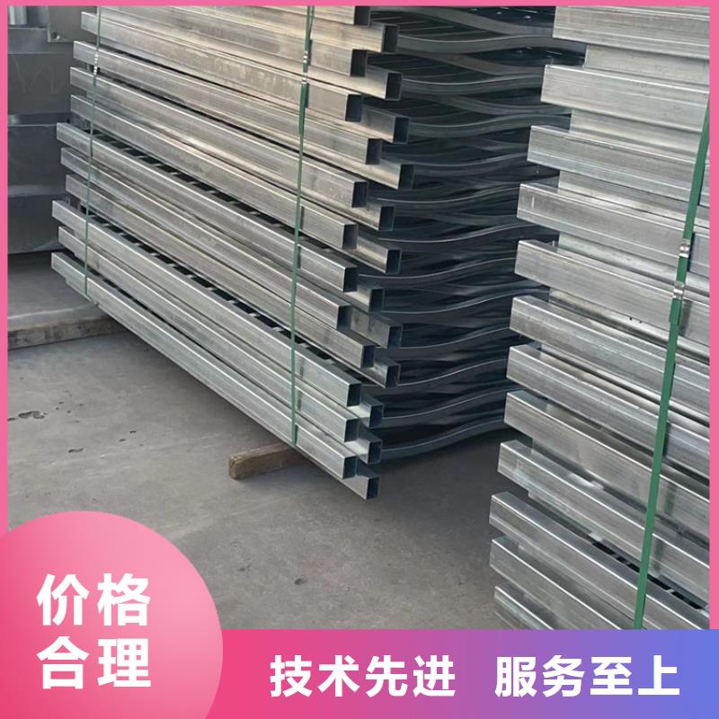 不锈钢复合管防撞护栏厂家自营