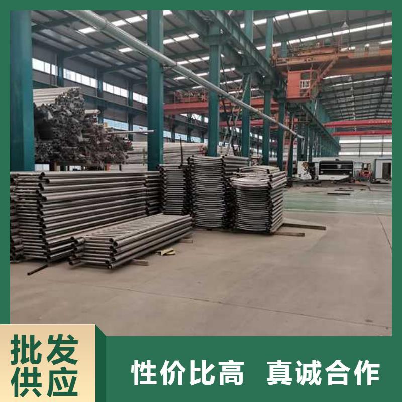 护栏 道路隔离栏追求细节品质