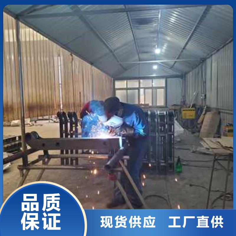 灯光护栏镀锌波形护栏真正的源头厂家
