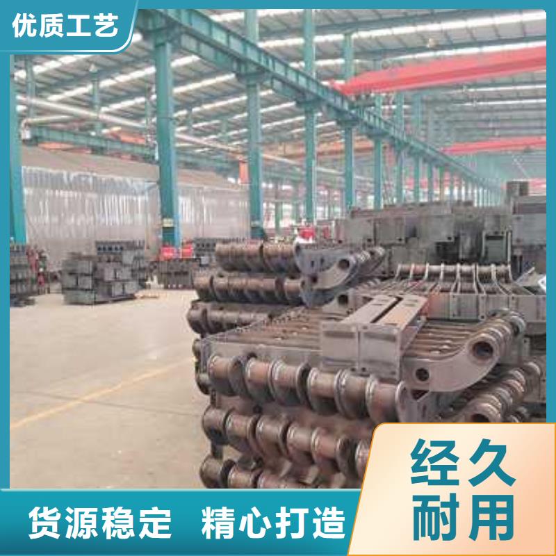 【不锈钢碳素钢复合管护栏桥梁景观栏杆快速生产】