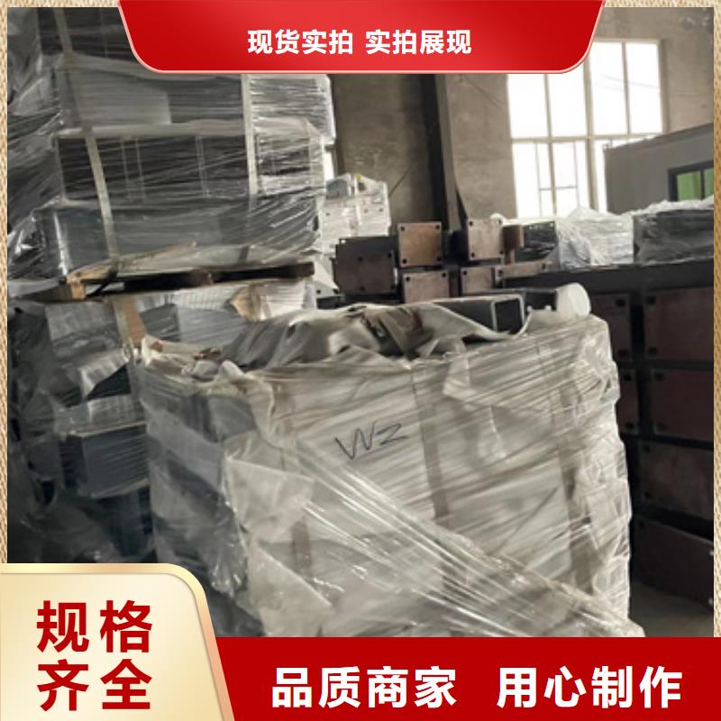 灯光护栏先考察在购买