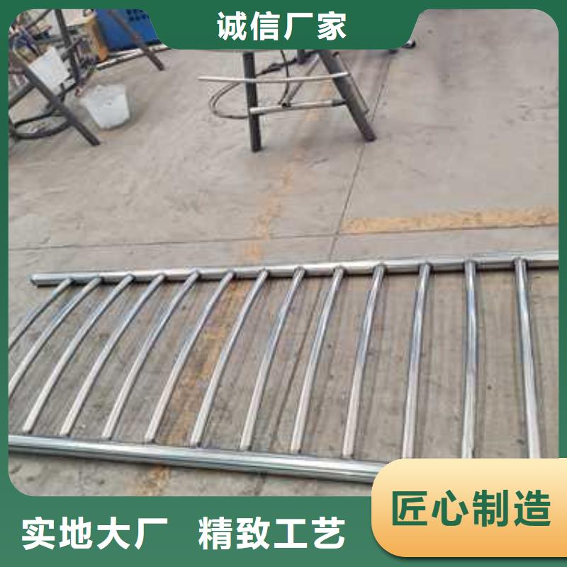 桥梁防撞护栏_桥梁钢护栏厂品类齐全