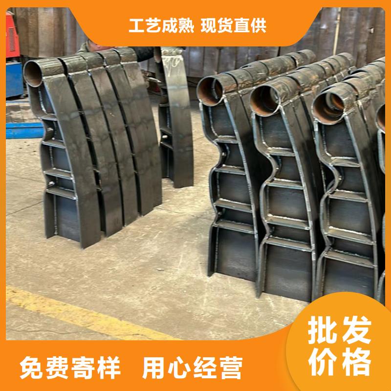  道路护栏客户好评
