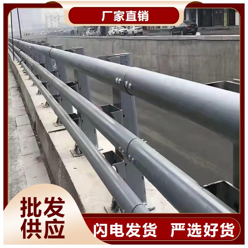 护栏细节严格凸显品质