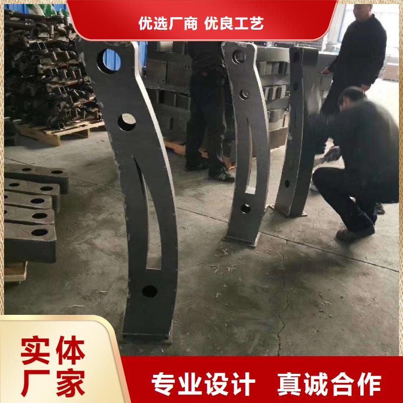 防撞护栏镀锌喷塑防撞栏产地采购