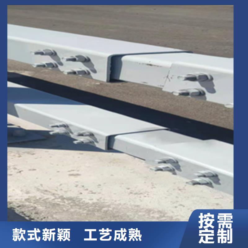 护栏 防撞立柱产地批发