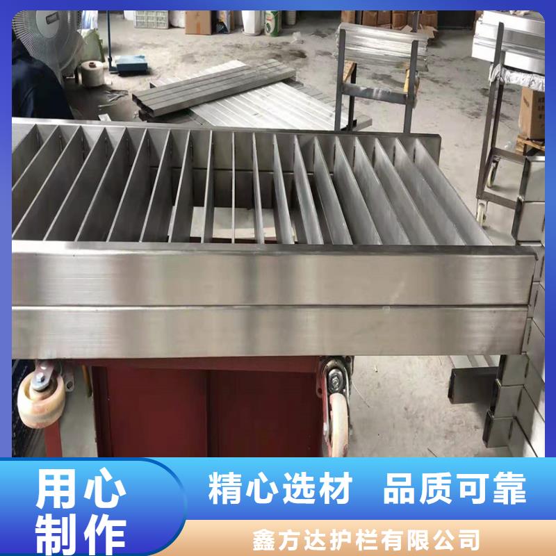 高速波形护栏货源稳定