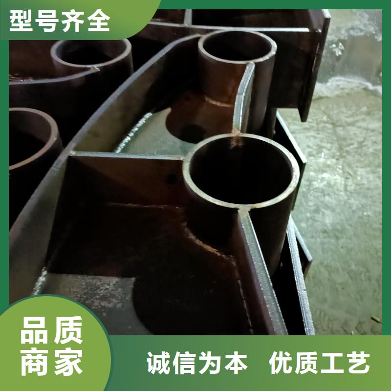 护栏专注产品质量与服务