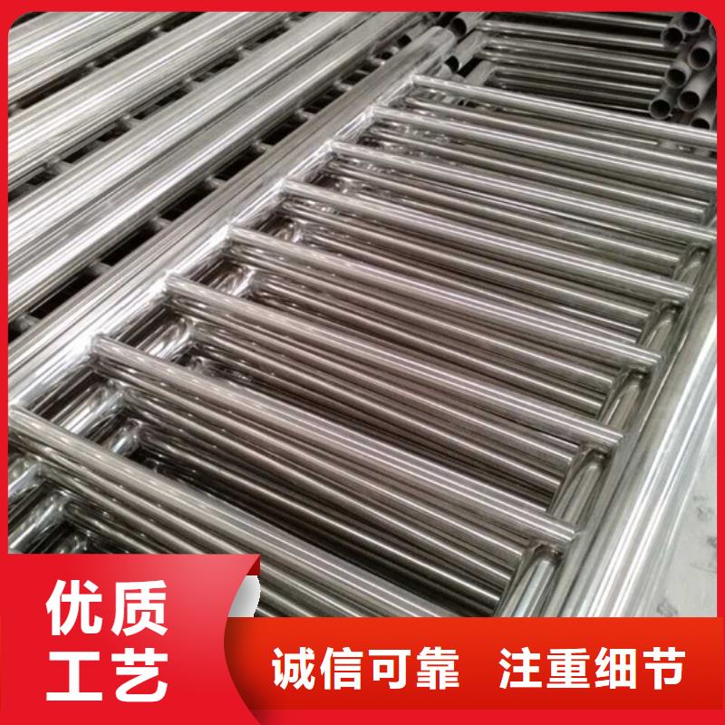 桥梁护栏,防撞护栏不断创新