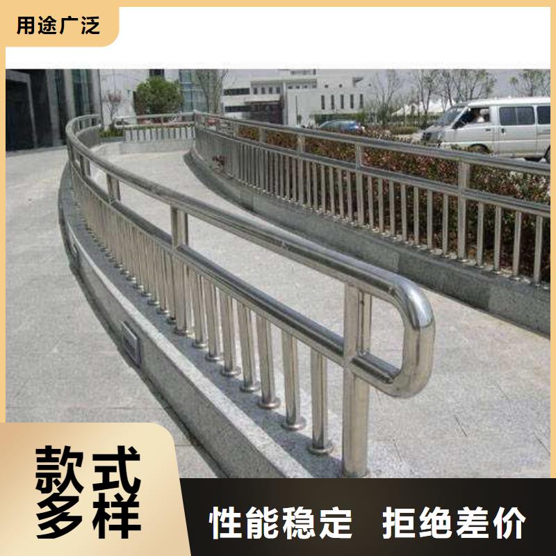 桥梁护栏人车分流栏用品质赢得客户信赖
