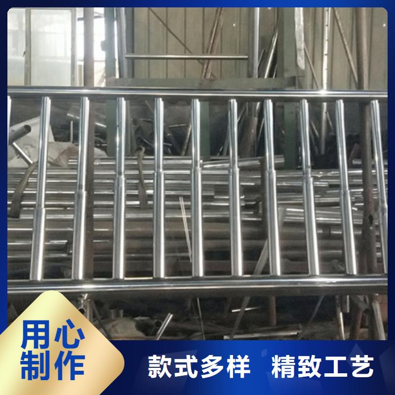 道路护栏_灯光防撞护栏精选优质材料