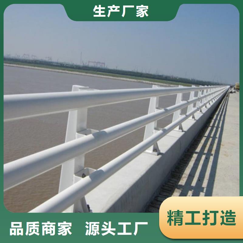 防撞护栏,热镀锌立柱多年行业经验