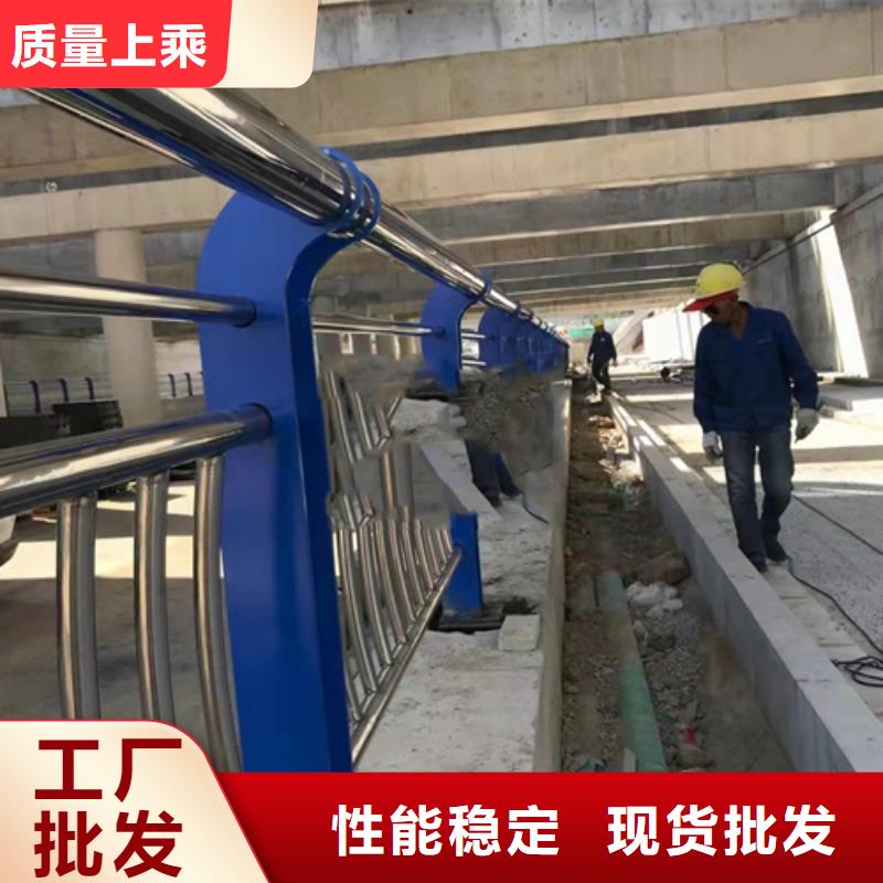 防撞护栏热镀锌立柱量大更优惠