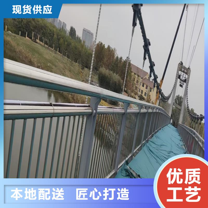 桥梁护栏热镀锌立柱优良材质