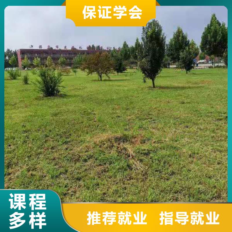 挖掘机培训学校-数控车床培训学校免费试学