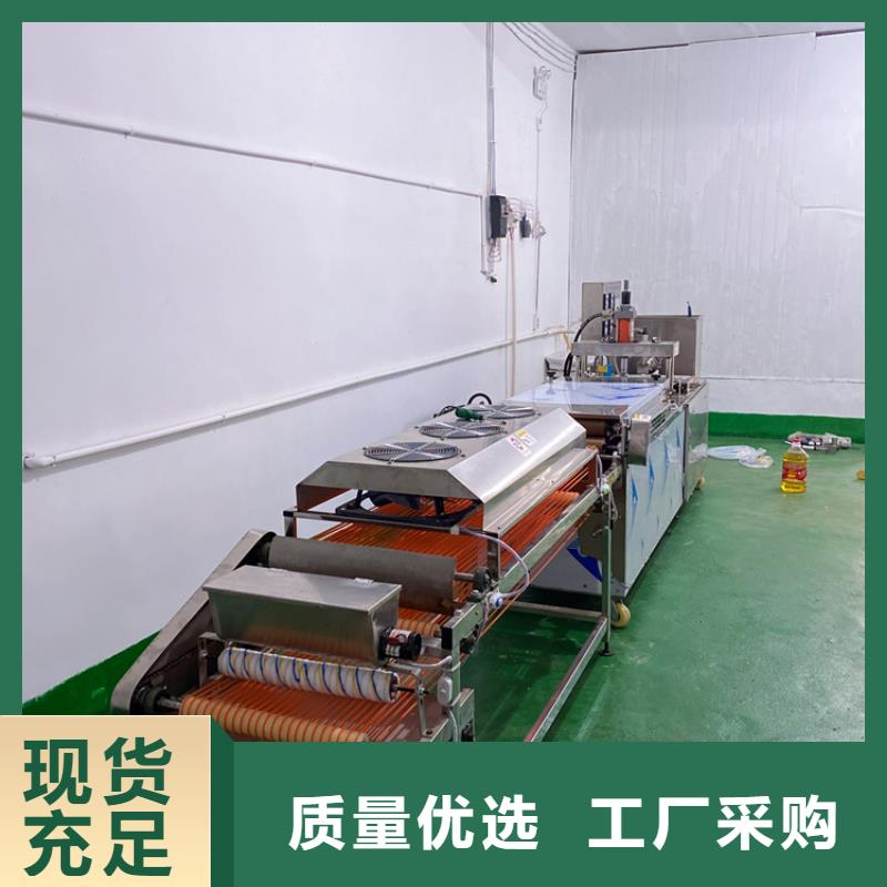 圆形烤鸭饼机产量大,节省人工