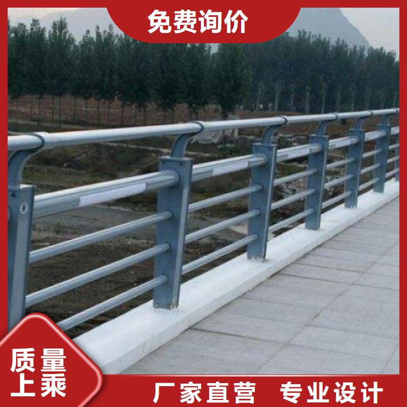 防撞护栏,【高速开口栏网】严格把控质量