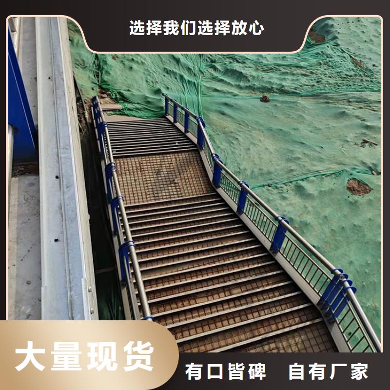 道路防撞护栏镀锌波形护栏品质无所畏惧