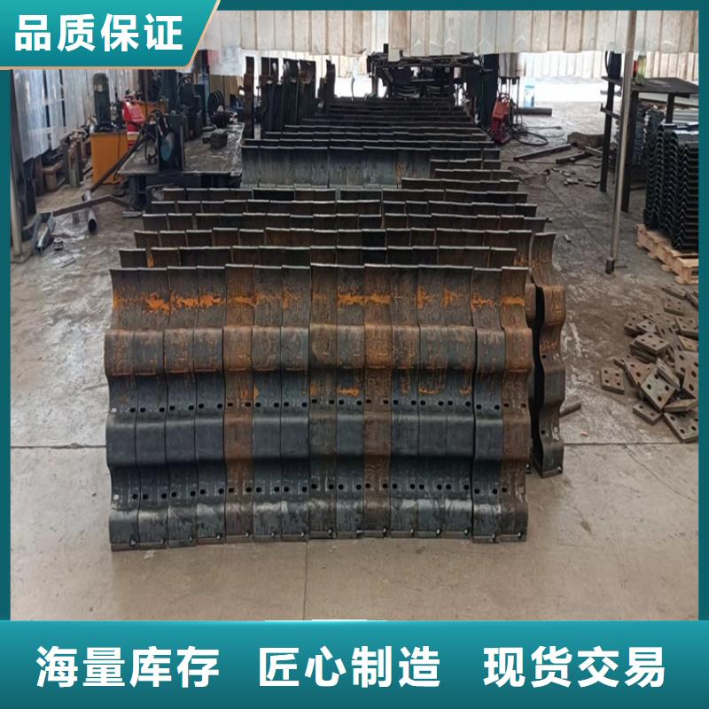 桥梁护栏品类齐全
