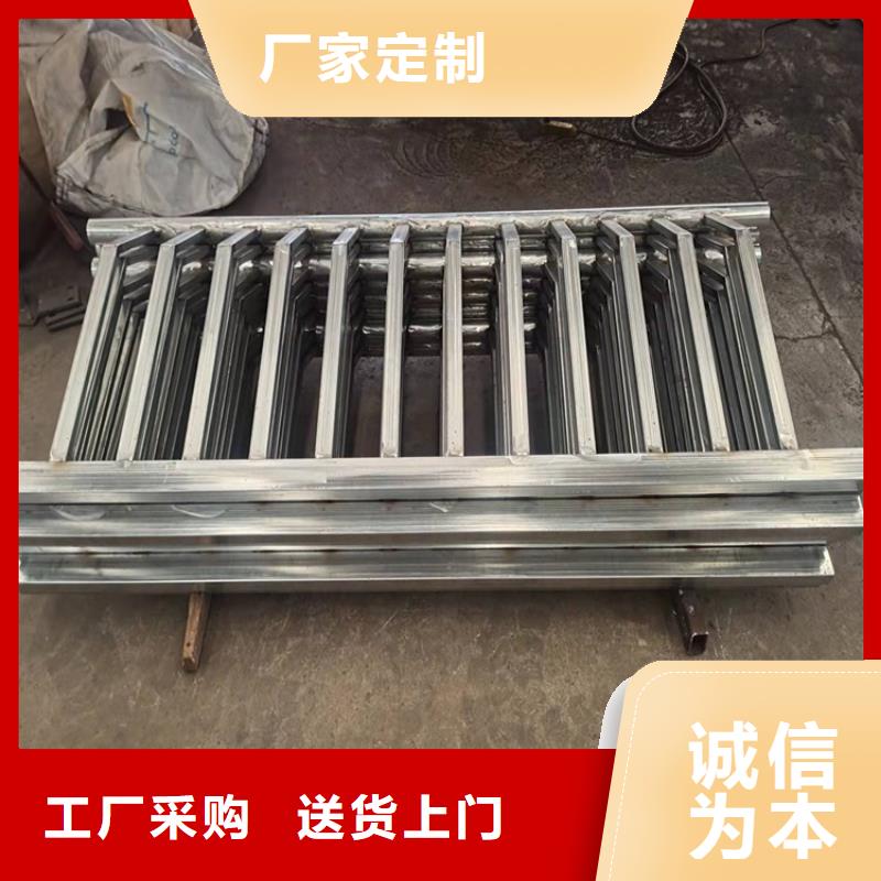 【护栏1防撞桥梁护栏厂库存量大】