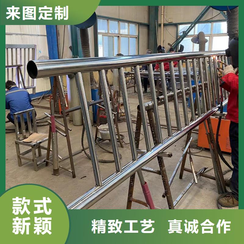 桥梁钢防护栏杆用专业让客户省心