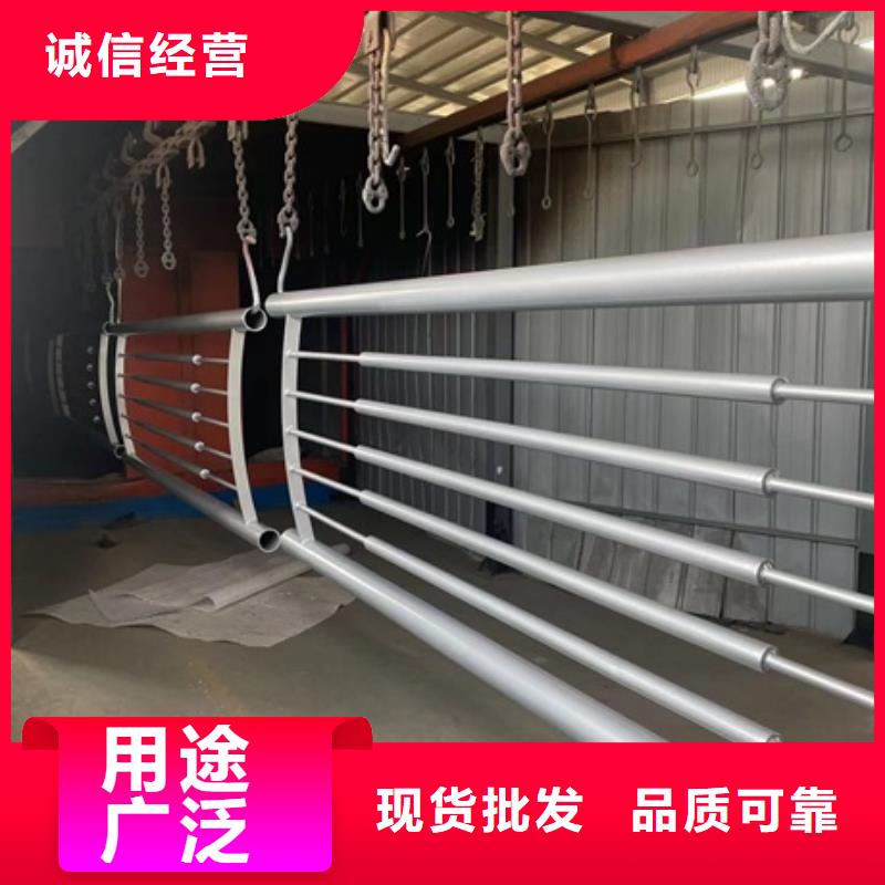 现货充足的桥梁防撞河道护栏厂家
