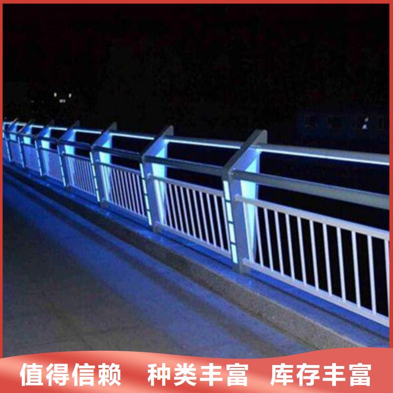 桥梁景观护栏队伍