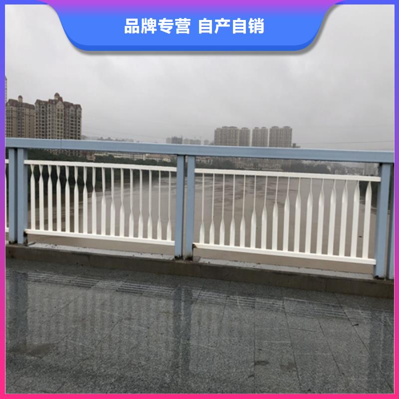 防撞护栏三横梁防撞护栏价格公道合理