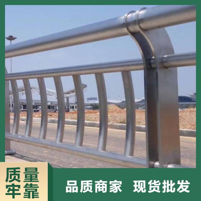 不锈钢护栏,不锈钢河道护栏用心做好每一件产品