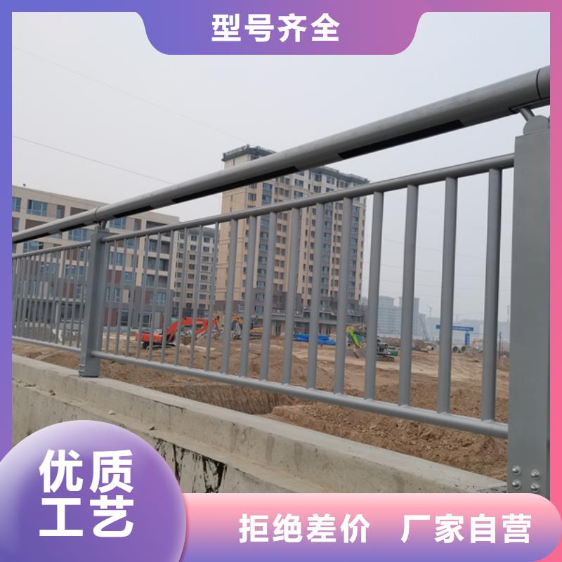 灯光护栏人行道灯光栏杆以质量求生存