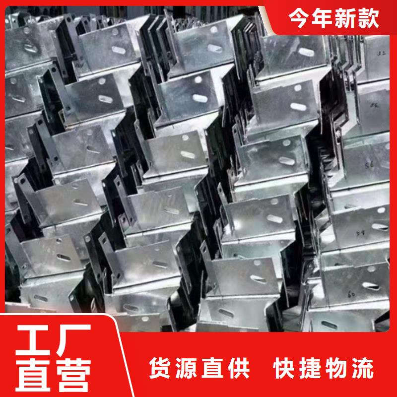 高速波形护栏板实体大厂家