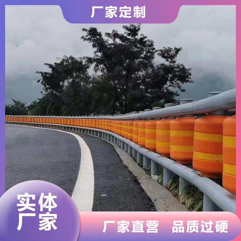 【护栏三波波形护栏厂家价格透明】