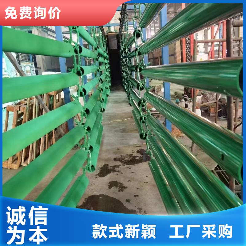 护栏波形护栏立柱选择大厂家省事省心