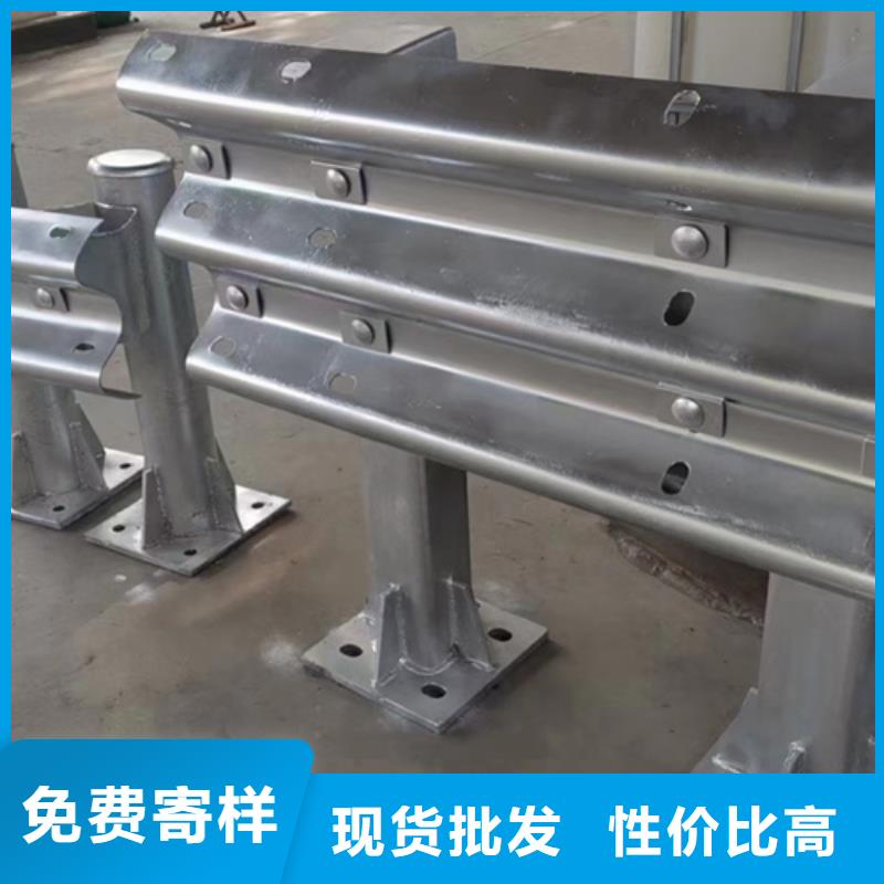 护栏标志牌标志杆货源足质量好