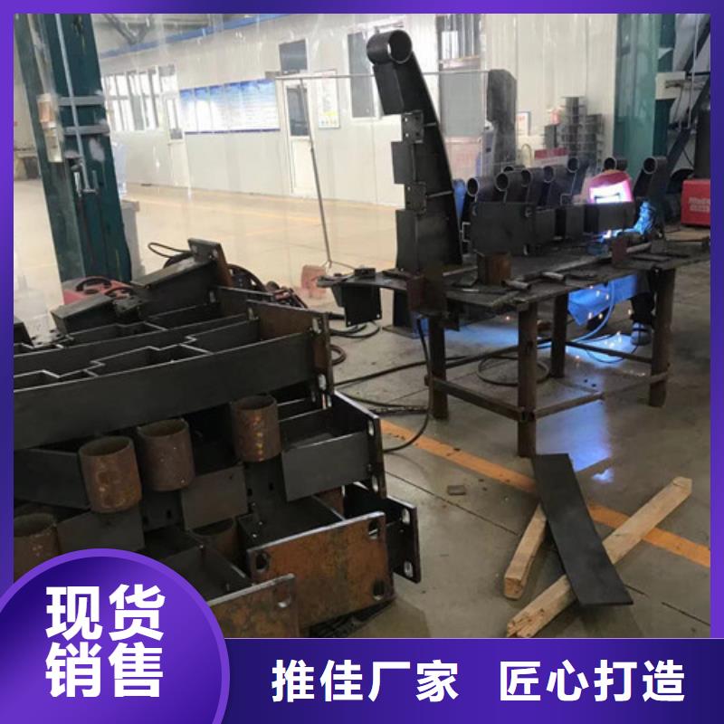 路边防撞护栏品种多价格低