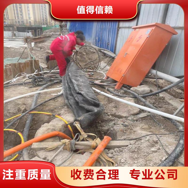 潜水员从业经验丰富
