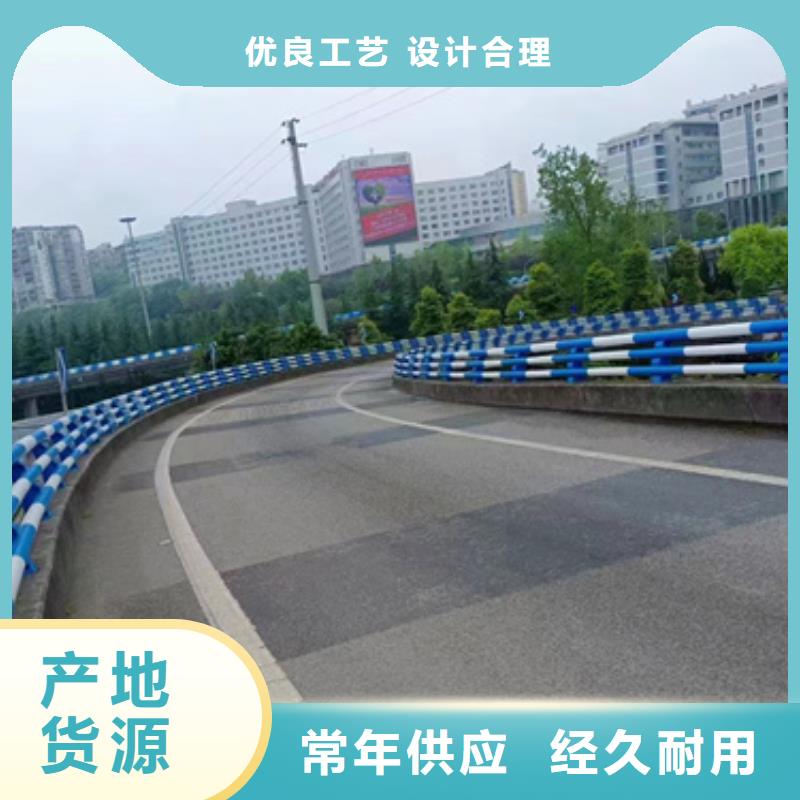防撞护栏镀锌波形护栏大厂家实力看得见