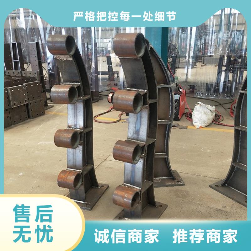 现货供应_不锈钢复合管护栏多少钱一米品牌:绿洲金属科技有限公司