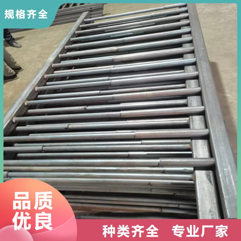 华尔网不锈钢人行道护栏种类齐全