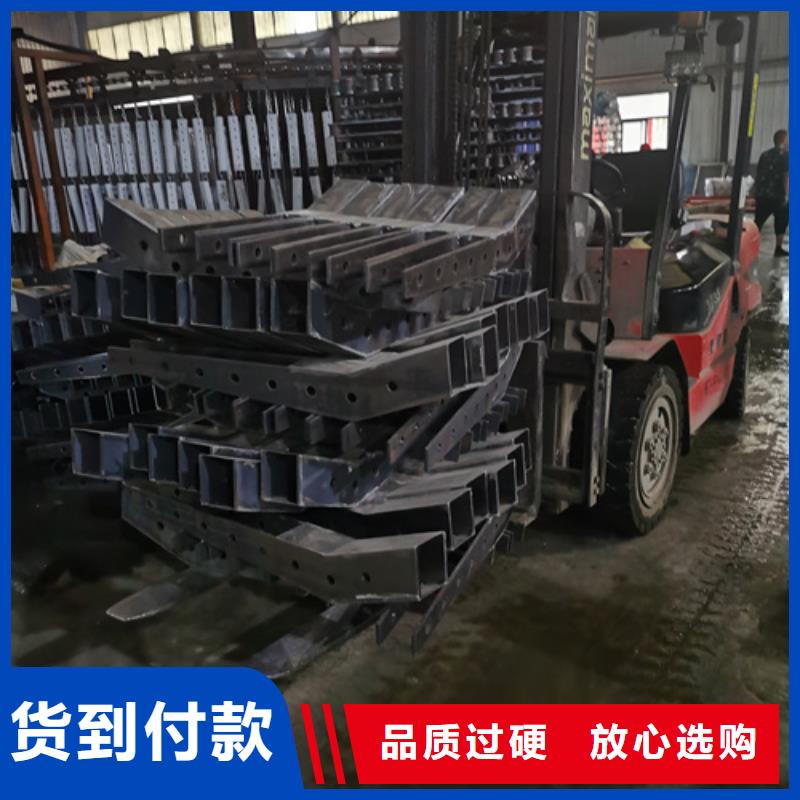 护栏立柱-桥梁防撞栏厂家源头工厂量大优惠
