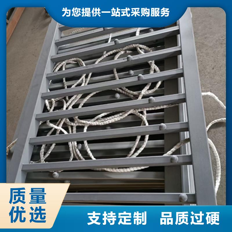 【不锈钢复合管护栏,镀锌波形护栏把实惠留给您】