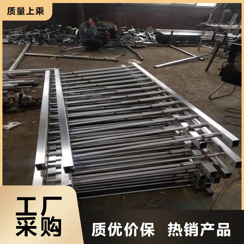 罗田县人隔离护栏防撞护栏厂家护栏桥梁护栏,实体厂家,质量过硬,专业设计,售后一条龙服务