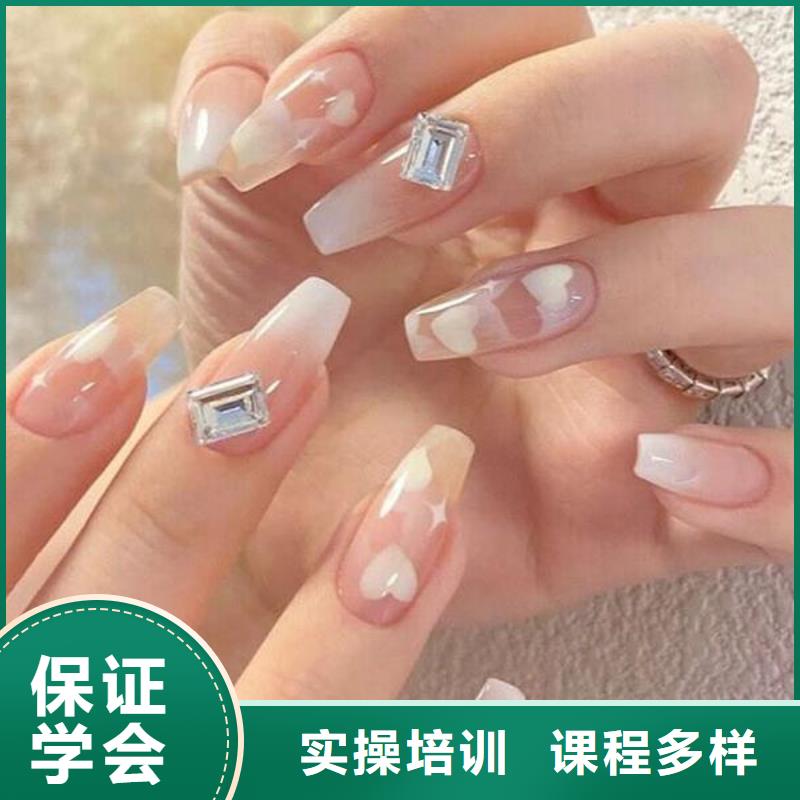 美甲,美发学校校企共建