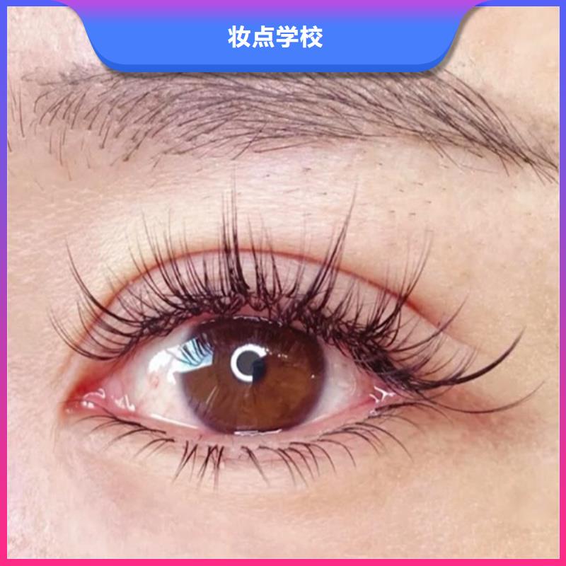 纹绣彩妆培训老师专业