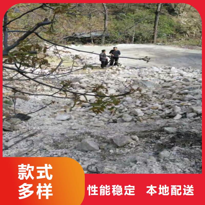 石英砂矿产