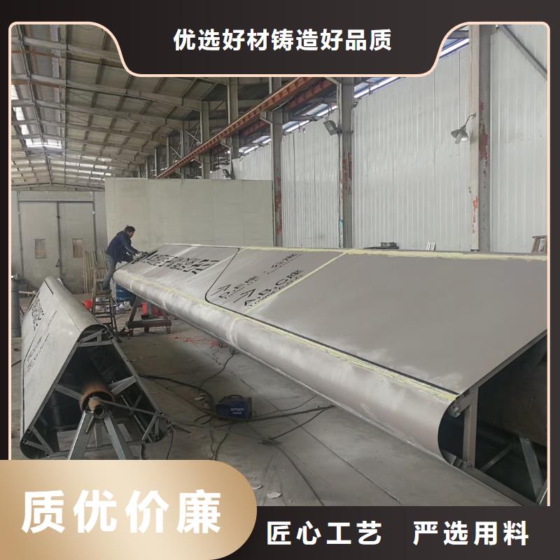商场标志性精神堡垒雕塑来厂考察