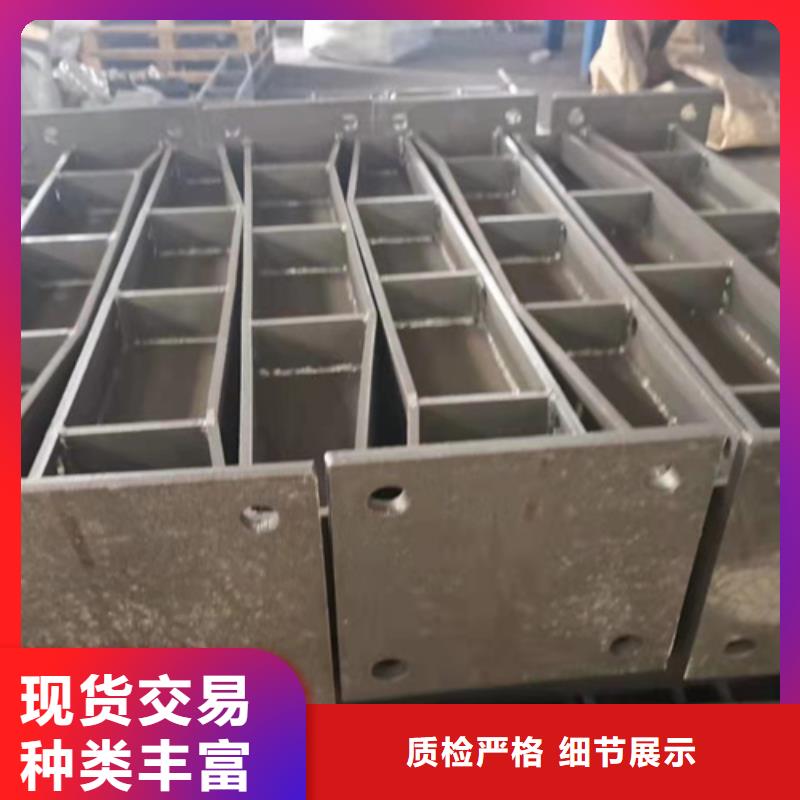桥梁护栏桥梁灯光护栏厂家技术完善