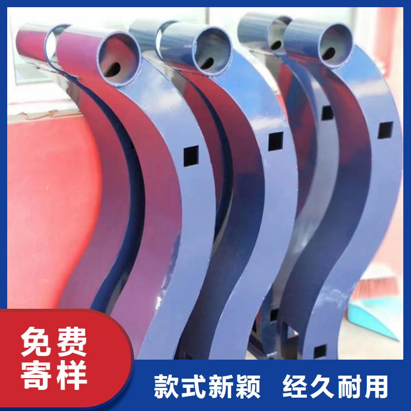 护栏质检合格出厂