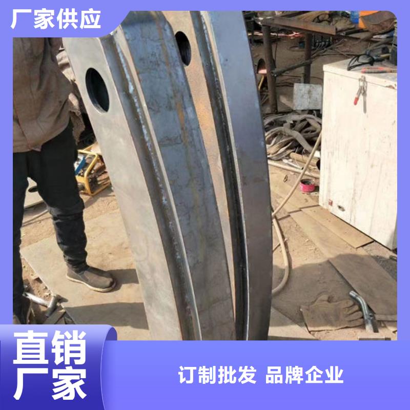 护栏专业生产团队