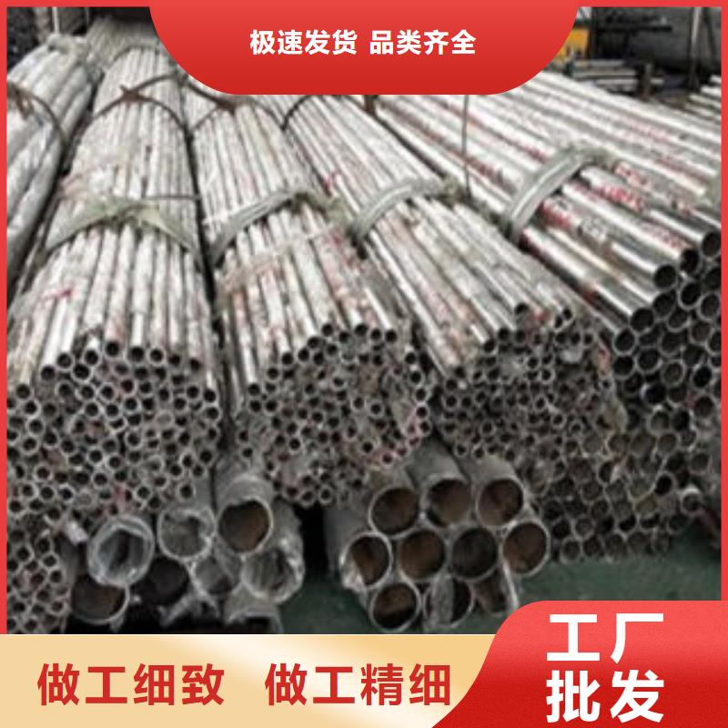 道路隔离栏杆桥梁护栏生产厂家大厂家实力看得见